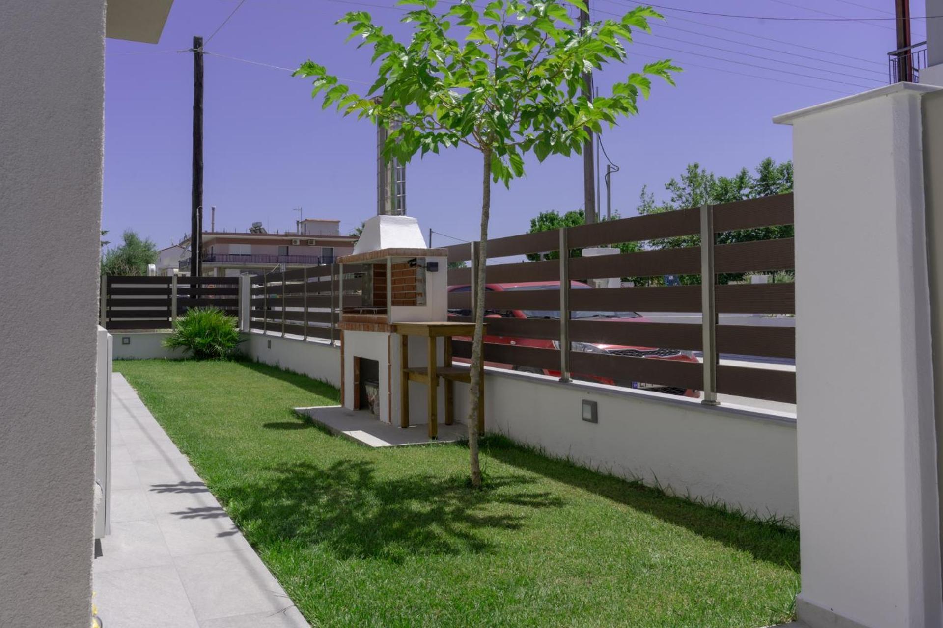Sunshine Rooms And Suites Vrasná Exterior foto