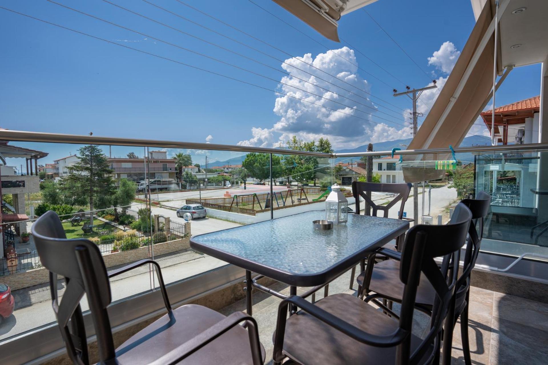 Sunshine Rooms And Suites Vrasná Exterior foto
